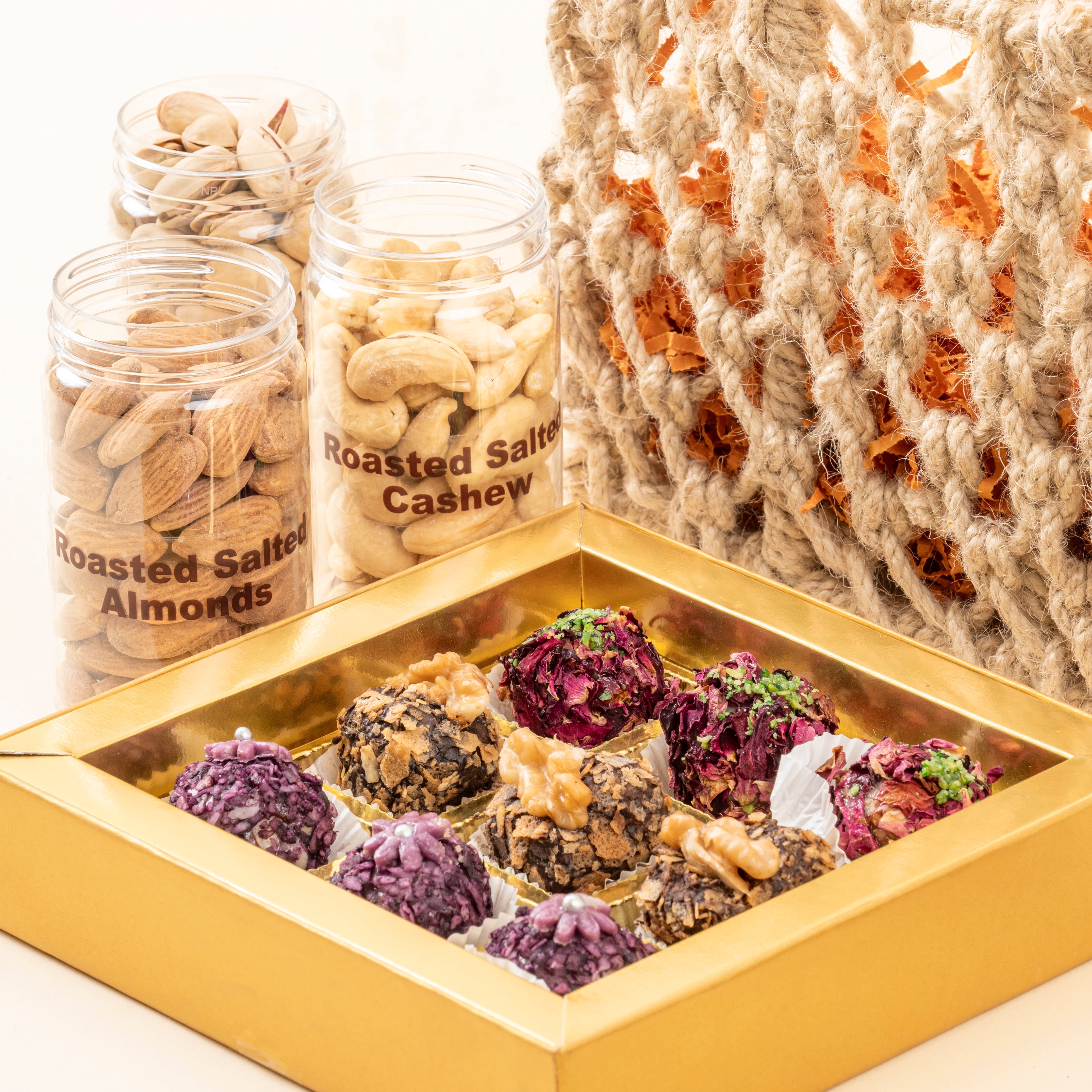 Luxury Gift Hampers & Baskets for Every Occasion – Mewaz