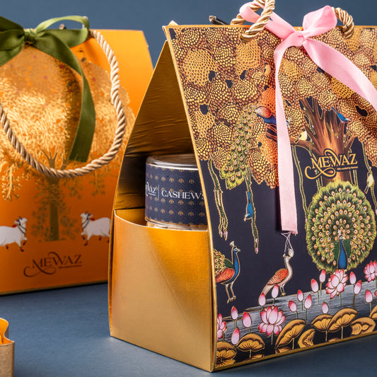 Classic Nut Essentials – Cashew & Almond (2 x 180g)