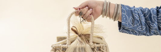Mindful Wedding Favours: Sustainable Packaging & Sweet Options