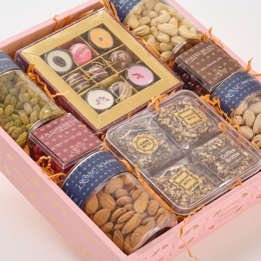 Premium-corporate-gifts-for-clients-in-luxury-Mewaz-boxes