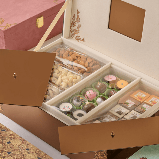 Strengthen Workplace Bonds with These Holi Gift Ideas