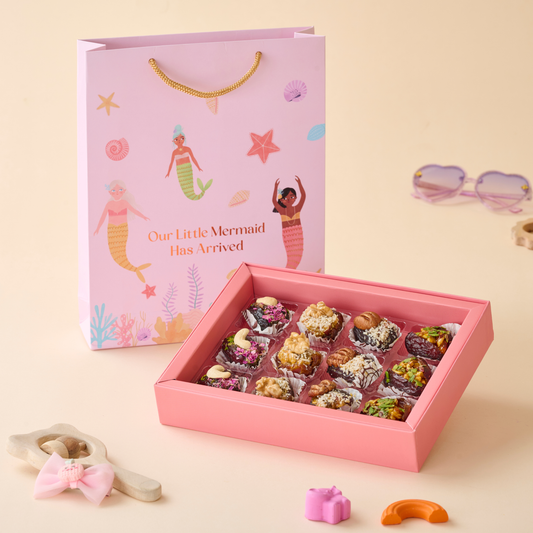 Little Mermaid - Baby Girl - 12pc Stuffed Dates Box