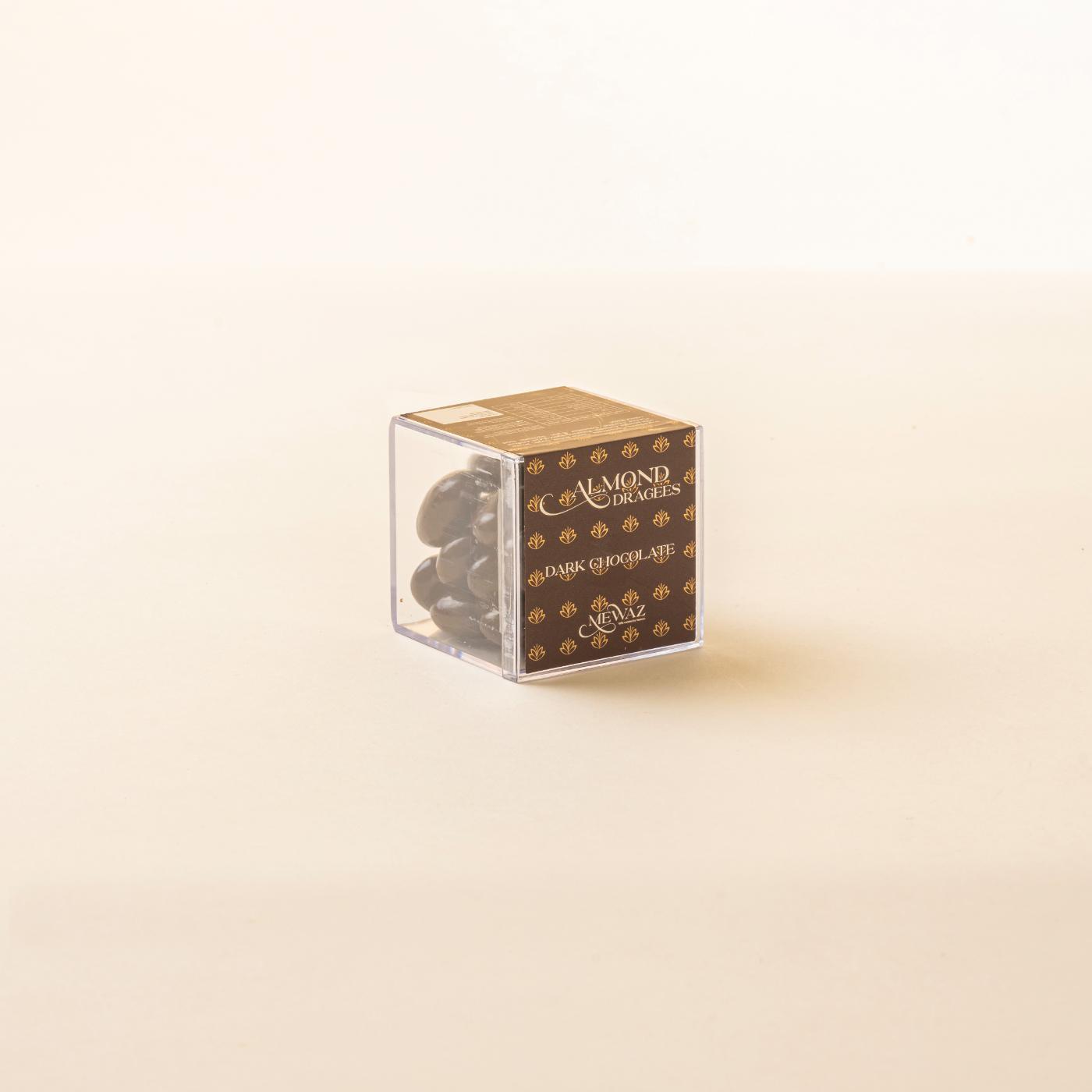 Shop Now Mewaz Luxury Dessert Box. Almond & Blueberry Cheesecake India